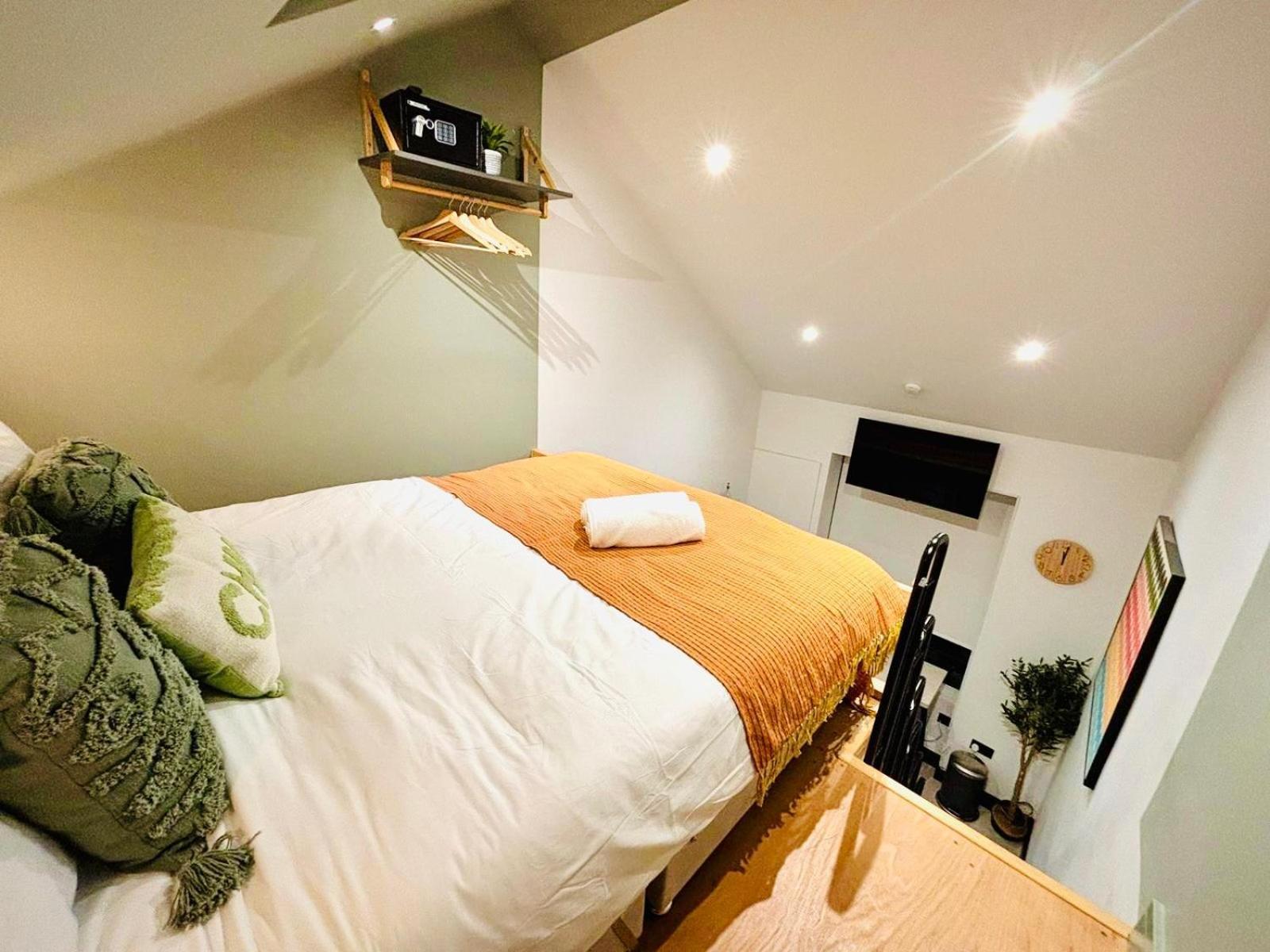 London Luxury Mezzanine Studio Flats Next Hackney Central Exteriör bild