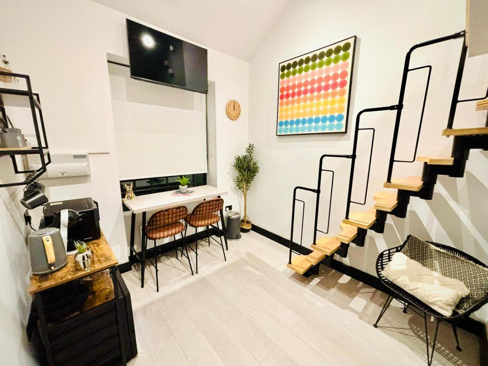 London Luxury Mezzanine Studio Flats Next Hackney Central Exteriör bild