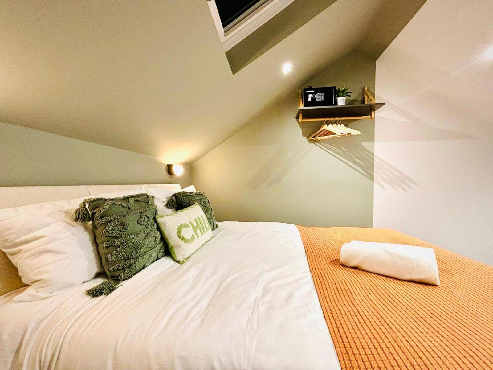 London Luxury Mezzanine Studio Flats Next Hackney Central Exteriör bild